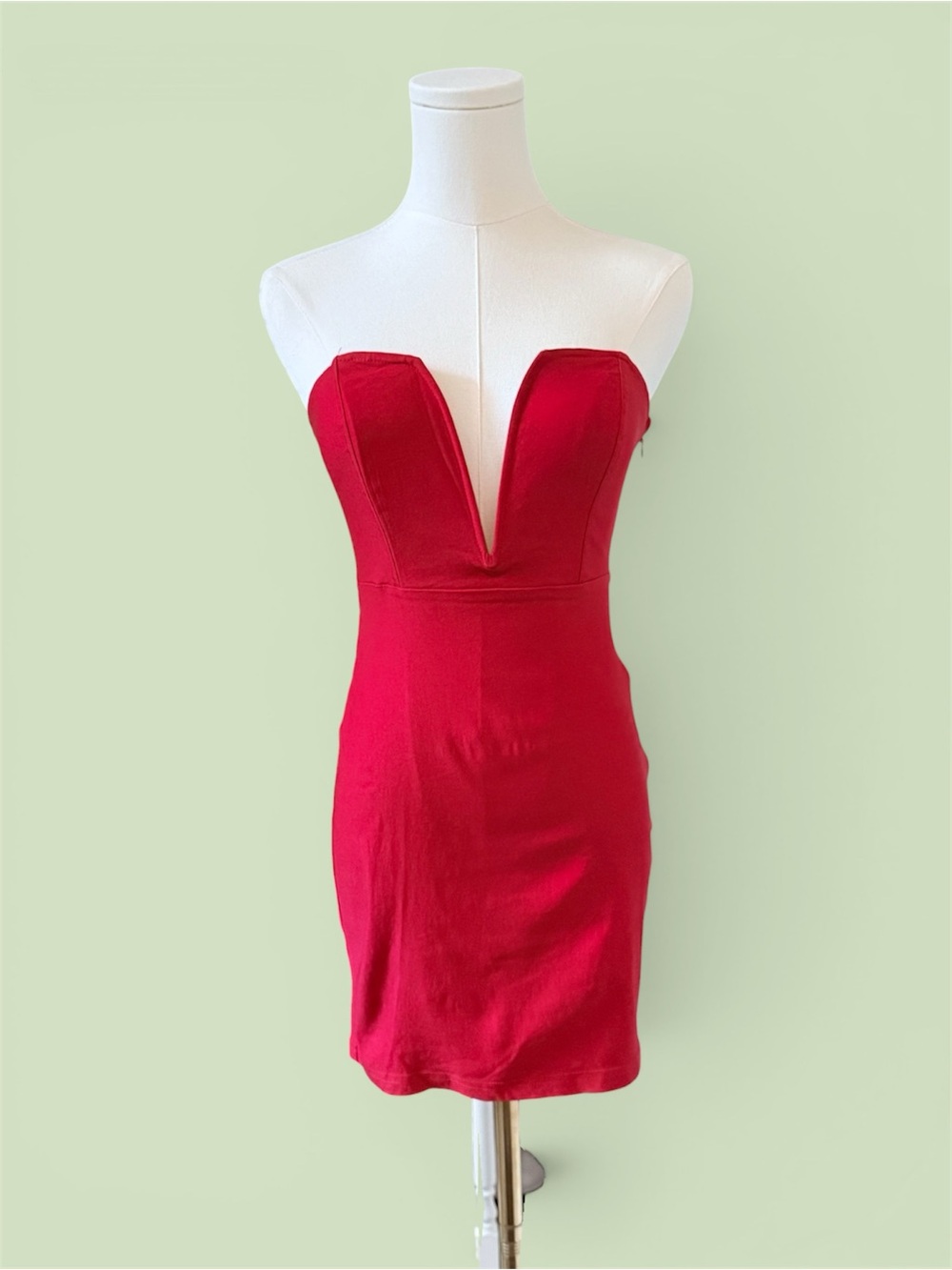 Forever 21 Strapless Red Plunge Bodycon Dress